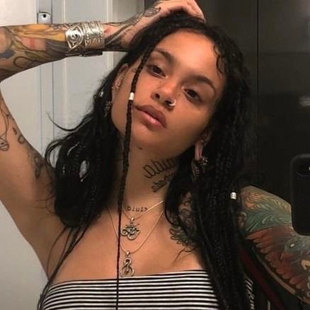 kirsantorrance's profile picture. 