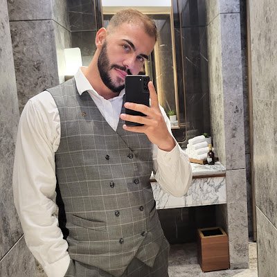 Toman996's profile picture. 