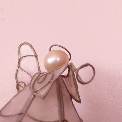 vareesza's profile picture. ˖ ᡣ𐭩 ⊹ ࣪  ౨ৎ˚₊ - artist !  .☘︎ ݁˖
not a minor - ⋅˚₊‧ 𐙚 ‧₊˚ ⋅