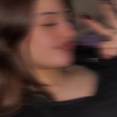 yumna_1017's profile picture. 