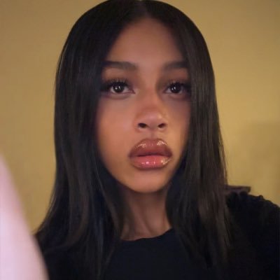 reinaluzz's profile picture. inside the mind of the alchemist