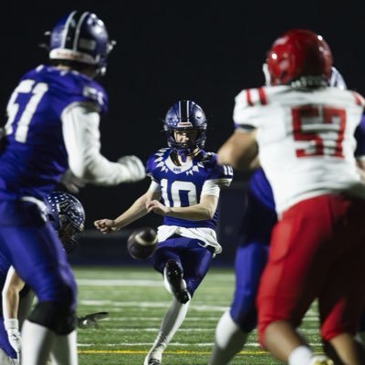 torinooox2's profile picture. AHS Football(co/2026)|5,11,165|3.0 gpa| https://t.co/S6Rod5d72A