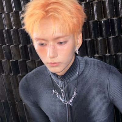 taeshans's profile picture. 