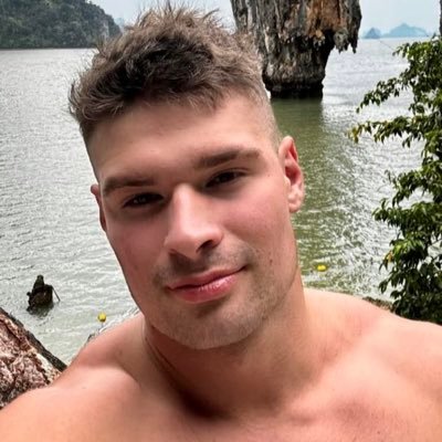 Brianculley4362's profile picture. backup account Fam. living my best life🏳️‍🌈