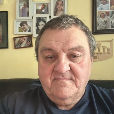 USADiana193681's profile picture. Am single Man i don't have en work