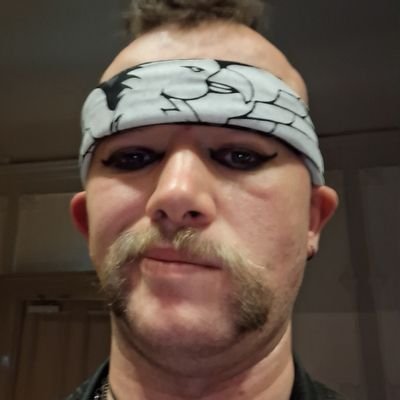 GarethA92's profile picture. Just a small town girl, living in a lonely world

https://t.co/rnwp0s1pQ6 

https://t.co/SpzOQ42cFX

🌈