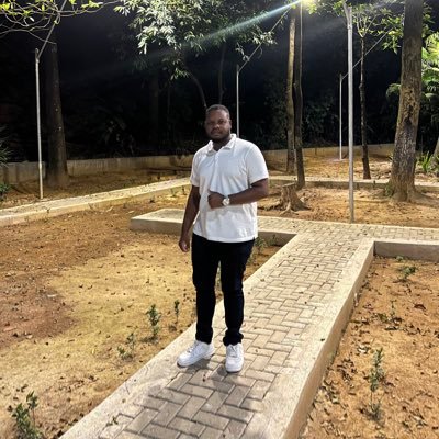 Joaov_300's profile picture. 