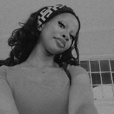 Cici315183's profile picture. I'm ENOUGH ✨😌♥️
20something 🎀