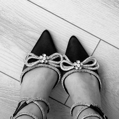 Lady_Verdict's profile picture. ༒︎Your boring reality is over. Welcome to my garden of madness༒︎
🩸Whisper -I beg you-  in my chat and I'll take care of your upbringing𓀏