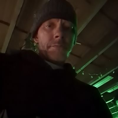 TopsyKrett1979's profile picture. single widowed father of 2 teenage girls. Trying to catch a shortcut in life. I seem to be stuck in this rut though.