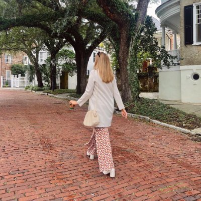 Angelicabrqekd's profile picture. Fashion designer | Style rebel with a sketchbook | Wearing the future, not the past