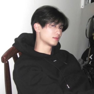 dapperlc's profile picture. amo twinks e mulheres | sou pai @thatoneliathere