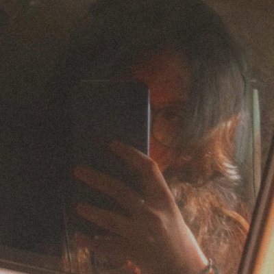 mitsnik's profile picture. 