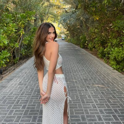 guittonpascal1's profile picture. Carry yourself like a queen, and they'll treat you like one!👸🏼👑
 "MAGA"🇺🇸🇺🇸