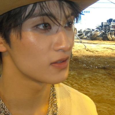 hyuckie99's profile picture. taste the firstfruit.