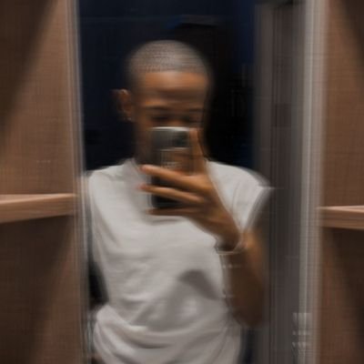 mm_gomo's profile picture. He/They💜 🏳️‍🌈