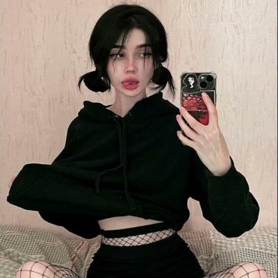 boni_nft's profile picture. first steps in web3
some sht creator
@re @chog believer