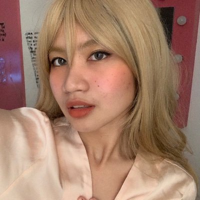 springthiief's profile picture. https://t.co/9rfNBZmplW