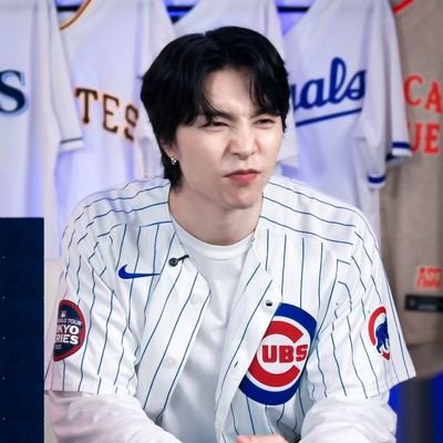 girlxniall's profile picture. 🌻🌹🐯🦊🐻