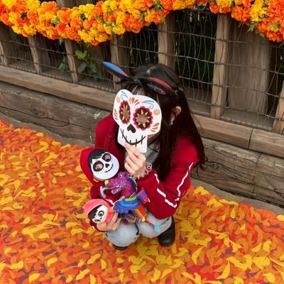 Olufam_0316's profile picture. TDR┊︎Pixar┊︎リメンバー·ミー💀🏵┊︎オルメル🐢┊︎たまにバウンドコーデ🪞🪄┊︎閉園明けから🔰┊︎🌊中心に年10回程度インパ