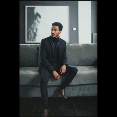 OTMlife_412's profile picture. Rob Ea$t, PGH born 🏙️

Always stay humble, few needs, simple life and humble action yet immense and infinite dreams 💯🙏🏾