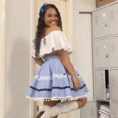 https_alanis's profile picture. vilã, amante, amiga, ex namorada