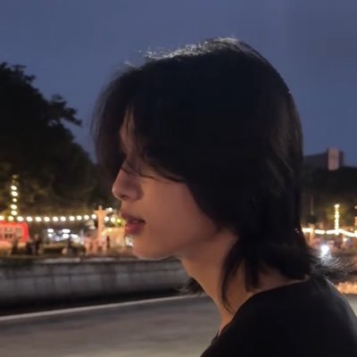 peewaeeeek's profile picture. ᜊ 𐬹 ꒰১ BEUS 🚌🍳🎲 +++++ ( 04. ) BUS 𓇼𓂂𓏸 . 𓄲 ݁⋆ ︠ 💫 ThaiNex 🐶🐈‍⬛ | . ֯⠀ ♡𓈒 ☆ #ririsafemoney