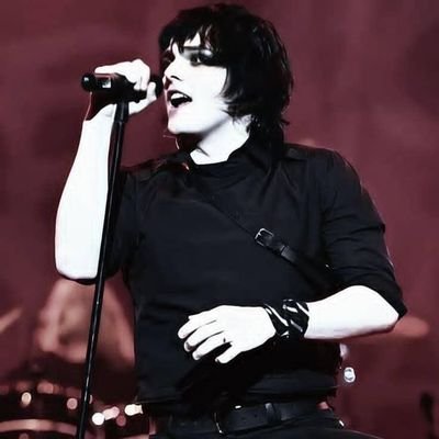 rebeloutlaw1997's profile picture. Emo 🖤🤠 LG(B)TQ+ 🏳️‍🌈 Gamer 🎮 2A absolutist/gun nut 🔫 libertarian 🗽 Taken by @yalikejazzper 🥰 •Fan of Arcane, MCR, Star Wars, Hazbin Hotel, LOTR & more!