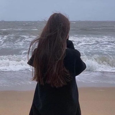 Njniodxioz's profile picture. アジアの旅では、まっすぐに続かない道を歩くことがよくあります。しかし歩き続けてみると、どの道にも出口があると気づきます。投資でも下落は終わりではなく、“方向を整えるための時間”です。だから私は日本語を学び、日本文化の中にある“揺れの中で答えを見つける知恵”を学びたいと思っています🌸