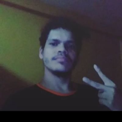 lilwoarthh_dge's profile picture. 🙂 hola  こんにちは