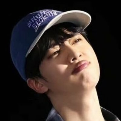 hhuuyytr's profile picture. 