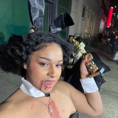 MAJsoBRAT's profile picture. Your favorite chubby trans girl💗18+| $15 dm fee| cashapp $majsobrat | NYC