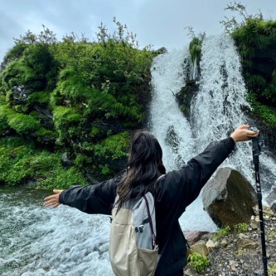 extcm_y's profile picture. Travel and soft music always soothe me. Sweden’s calm, France’s romance, Spain’s passion leave lasting impressions.