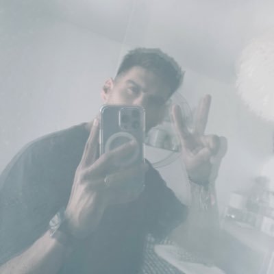 ralzw_'s profile picture. 