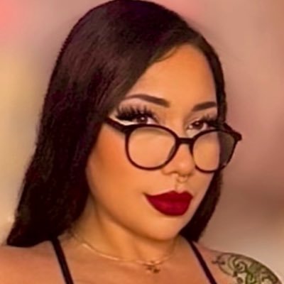 MinaDivinaX's profile picture. | 𝐀𝐍𝐆𝐄𝐋𝐈𝐓𝐀 | 𝐃𝐈𝐕𝐈𝐍𝐀 | 𝐁𝐑𝐔𝐉𝐈𝐓𝐀 𝐌𝐀𝐌𝐀𝐂𝐈𝐓𝐀 | spiritual slut (slut for spirit) + e-mami mystic + muse xxx content | tarot | mx + sp | bi