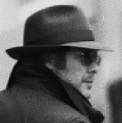 laazdi's profile picture. ما بين سمع و استماع؛ شيء من حتى ؟! ..