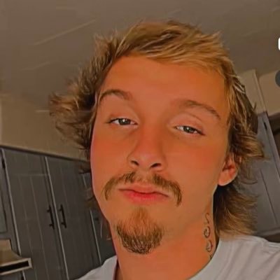 BabyJ2k19's profile picture. Dm me if you wanna buy content😪