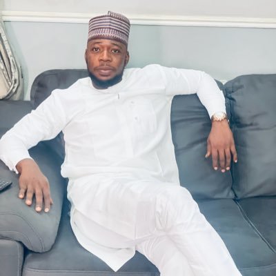 iMajorX's profile picture. NON SINE PERICULO | HUSBAND | POLITICIAN | AGRIPRENEUR |