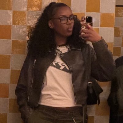 diaababii's profile picture. alumna. IG: diabby 🌙