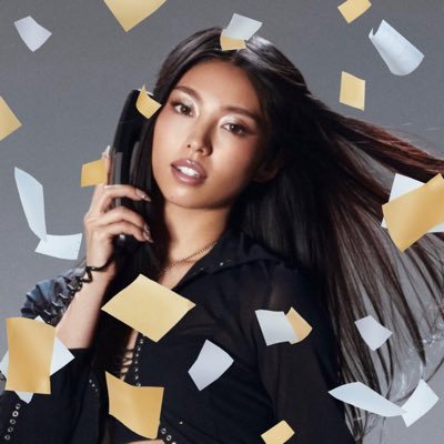 kimlipmeal's profile picture. #이달의소녀 kim jungeun beautiful smile lover