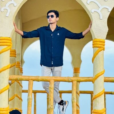 Mehala9799's profile picture. Aspirant💤
Proud Indian 🤍

धर्मो रक्षति रक्षितः 🕉️🔱🚩