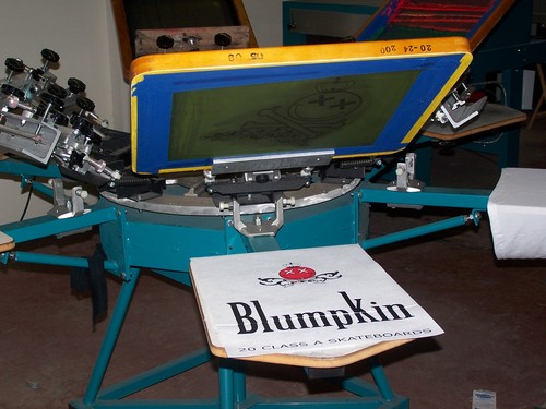 CraigSchweitze1's profile picture. Screen printing from tee shirts to jackets.We have been making screen printed merchandise since 2003.Signs from banners to backlit signs.