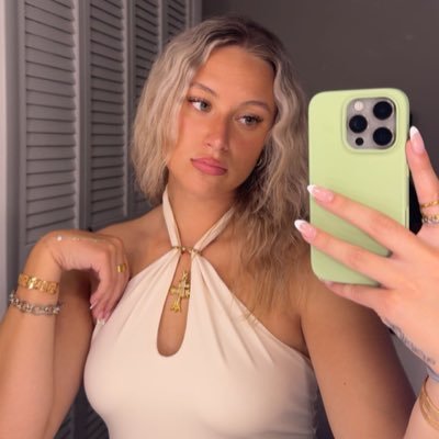 leahh_lockwoodd's profile picture. st. bonaventure u sports media '24 | #HeatNation |📍NY | CT