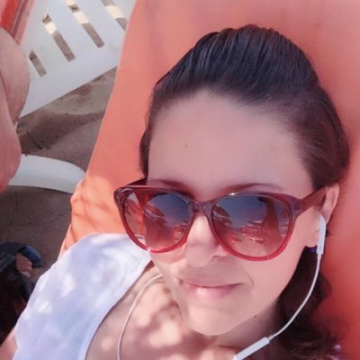 Sbnm_E's profile picture. Tek Kelime Kararını,tek duygu yaşamını.tek bir insan SeNi değiştirebilir.