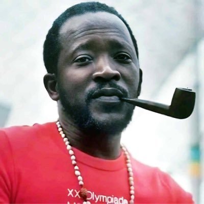 Sy_Ibrahiim's profile picture. Eternel aspirant dans la recherche du savoir #Boudjouman #TeamOM #Peuple💙🤍