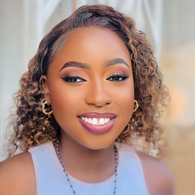 ZChimbayo's profile picture. Female Programmer👑, Business enthusiast ✍️, Entrepreneur 🛍️