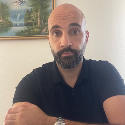 Marko_Dzare's profile picture. “Svak je dosta živio ko je umro ka slobodan čovjek !”