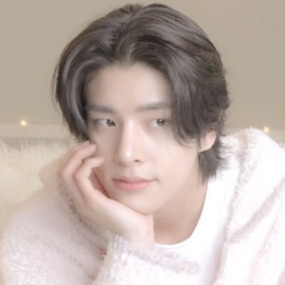 ikeullects's profile picture. 1♥︎O9% @somelovefromyoi