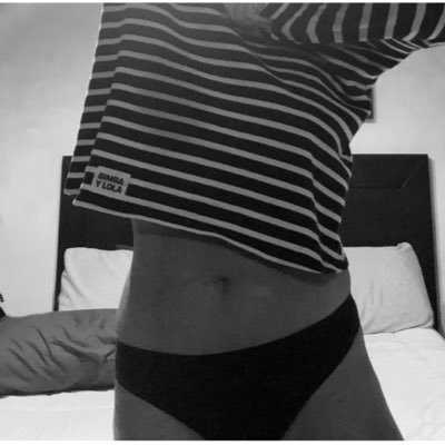 Aransm's profile picture. jodidamente imperfecta,rara y caótica 🦁