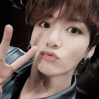 hobishamburgerr's profile picture. the circumference to circle jungkook 
𐙚⋆˚✿˖° lomls @gukieedonut ☆ @jjks__girl 𐙚⋆˚✿˖°